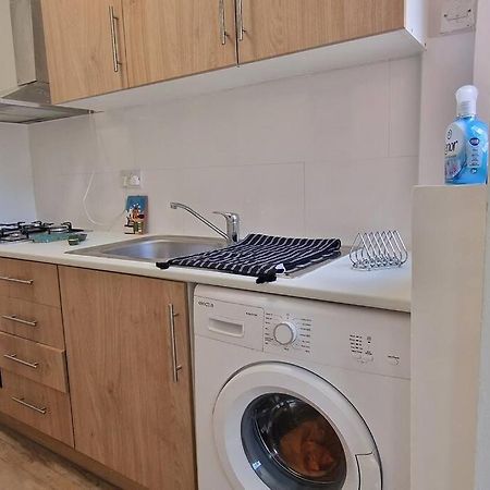 Home In Harrow/Wembley Harrow on the Hill Ngoại thất bức ảnh
